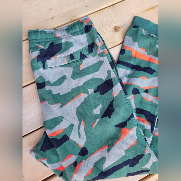 Nike Camo track suit - Picture 8 of 8